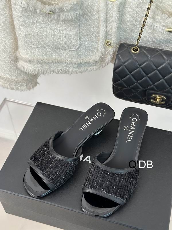 Chanel Women's Slippers 33